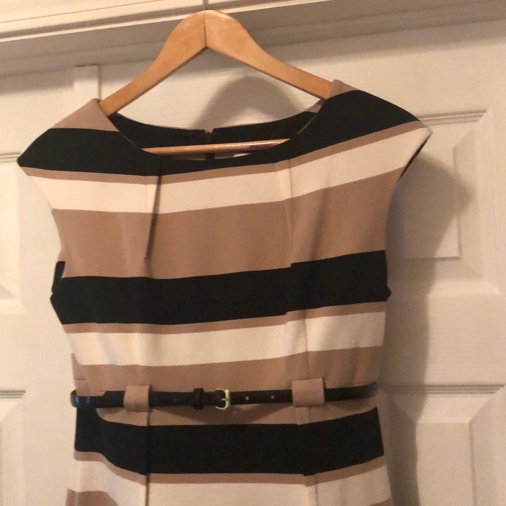 Calvin Klein NWOT black, beige and white dress 6